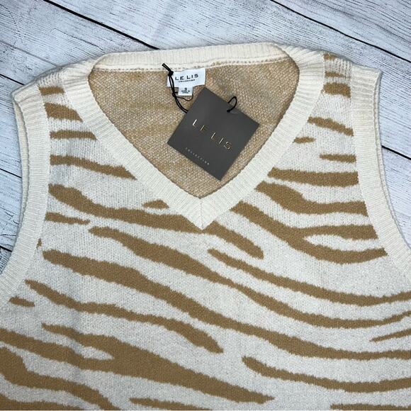Le Lis NWT Tan and Cream Zebra Print V-Neck Sleeveless Sweater Vest Size Small - Picture 5 of 6